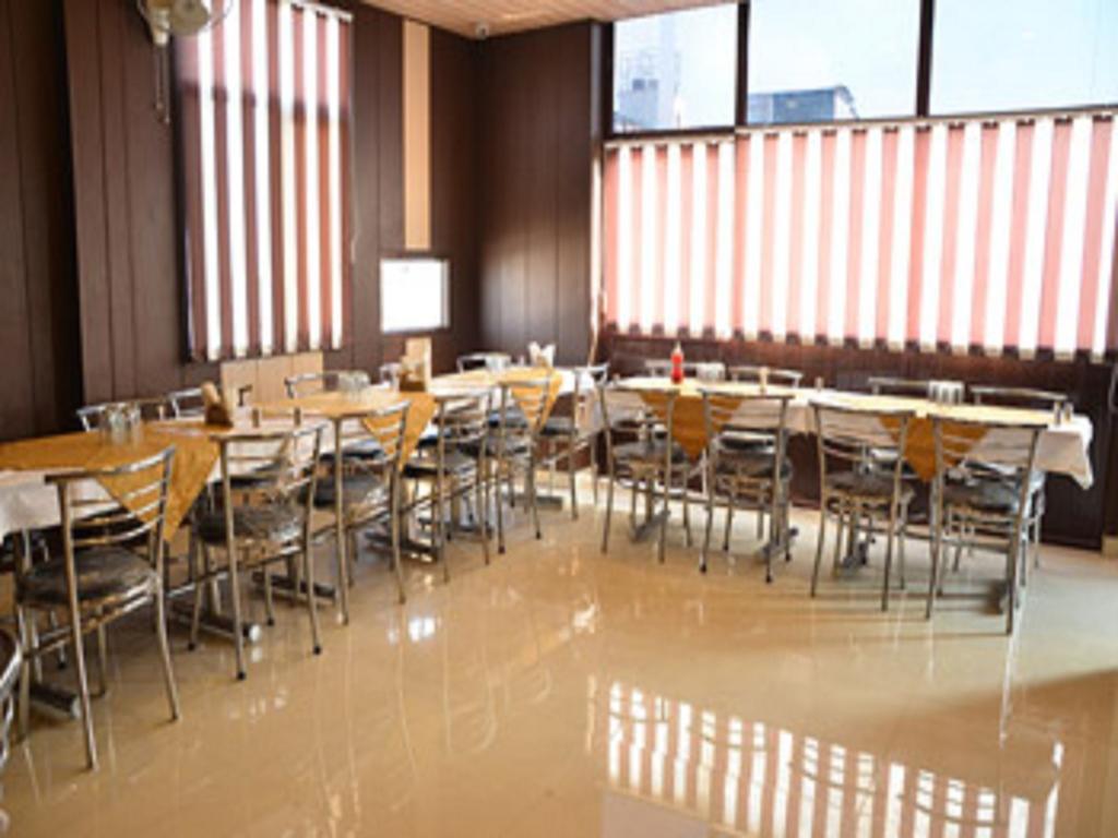 Hotel Popular Αμριτσάρ Εξωτερικό φωτογραφία