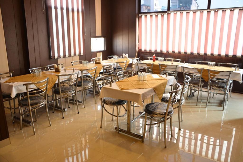 Hotel Popular Αμριτσάρ Εξωτερικό φωτογραφία